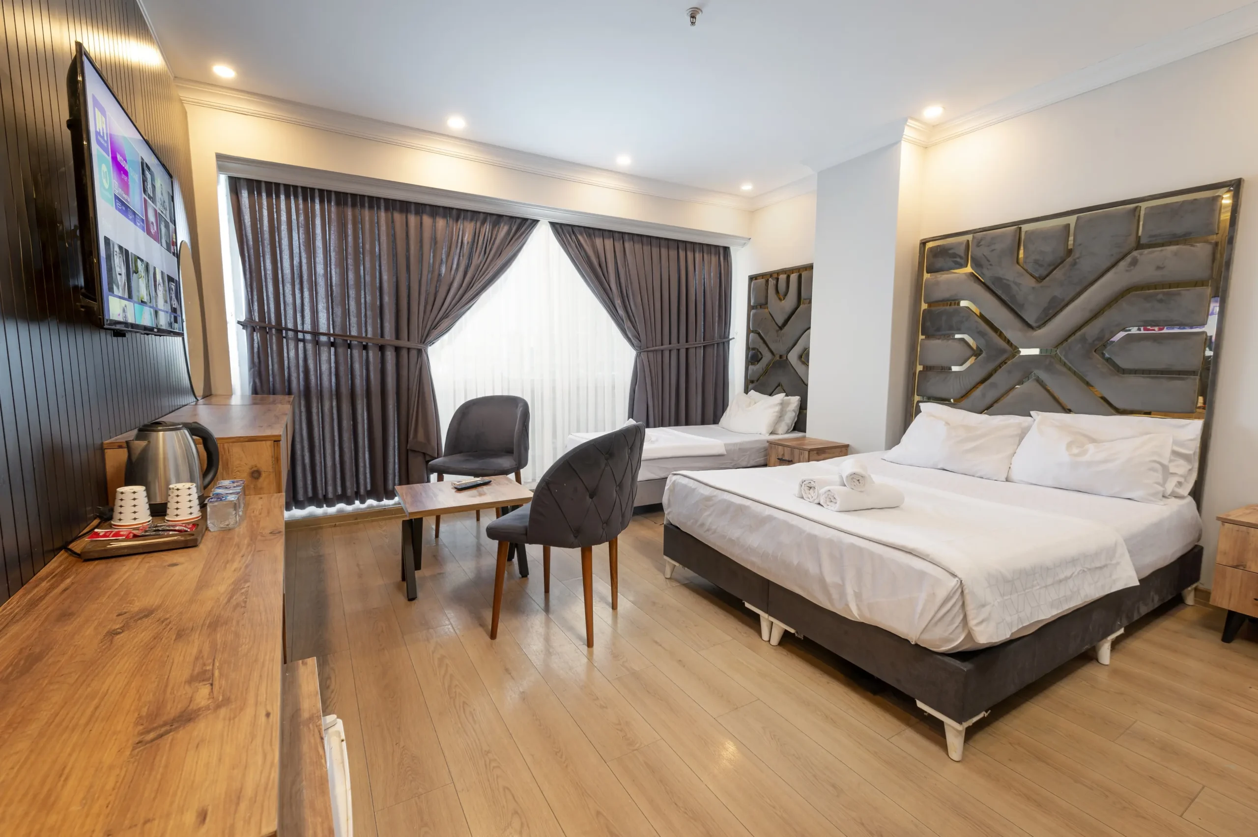 Küçükçekmece otel oturma alanı